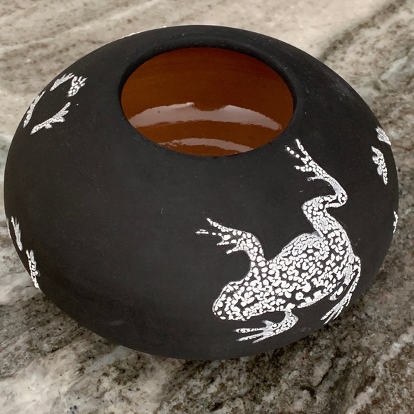 Frog Motif Decorative Handmade Pottery Art - Picture 2 of 8